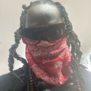 Meet your Posher, Hunter-howard